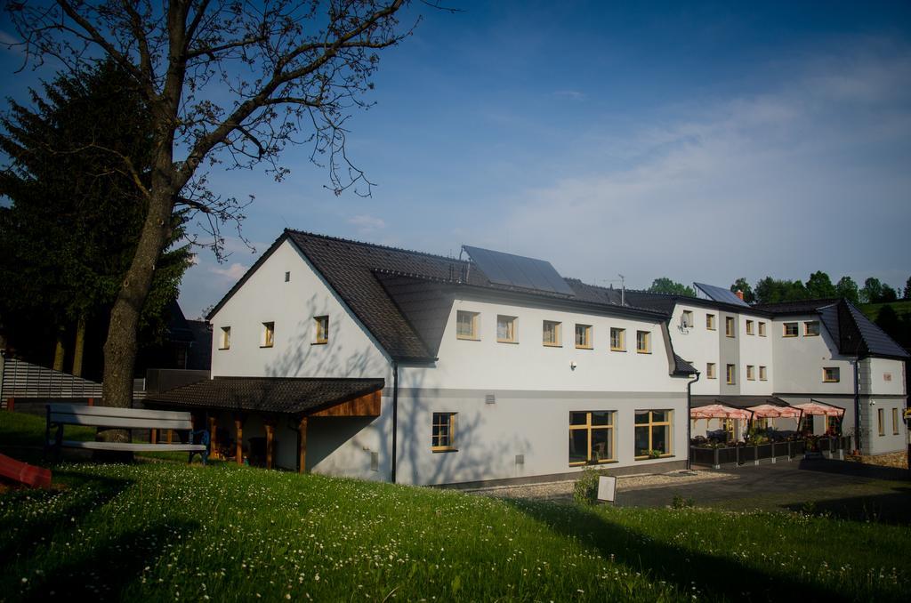 Penzion Pod Hurkou Hradecna Exterior photo